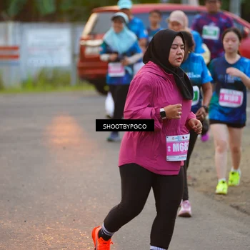 Runner Photo 4490244