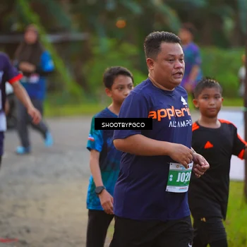 Runner Photo 4490265