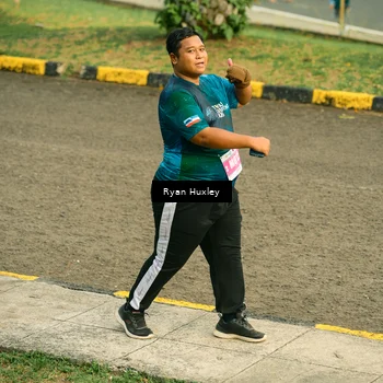Runner Photo 4490357