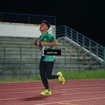 Runner Photo 4490408