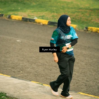 Runner Photo 4490430
