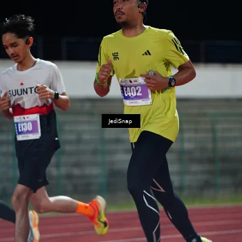 Runner Photo 4490498
