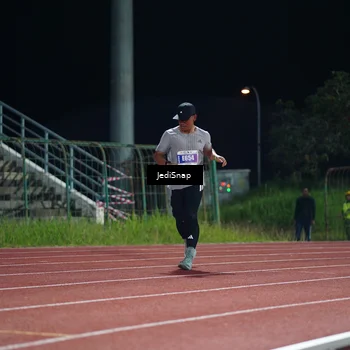 Runner Photo 4490507
