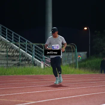 Runner Photo 4490518