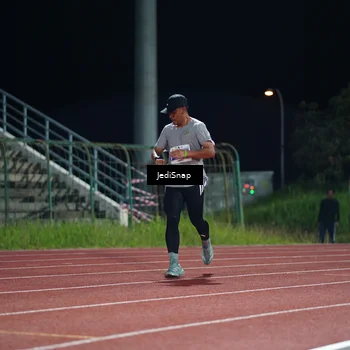 Runner Photo 4490519