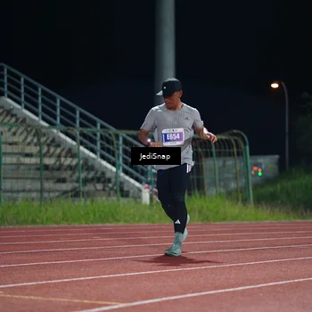 Runner Photo 4490534