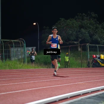 Runner Photo 4490630
