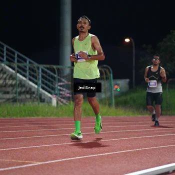 Runner Photo 4490723