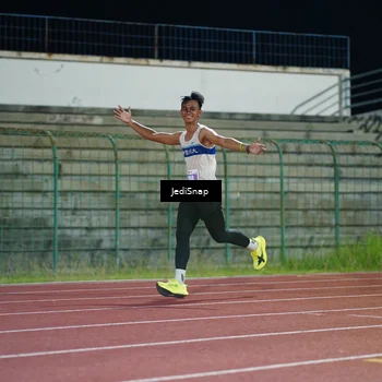 Runner Photo 4490857