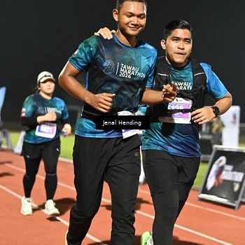 Runner Photo 4490896