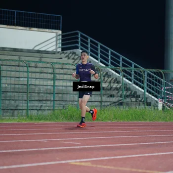 Runner Photo 4490929