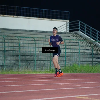 Runner Photo 4490933