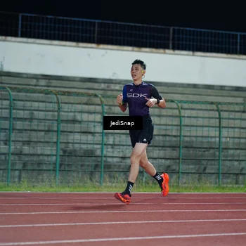 Runner Photo 4491000