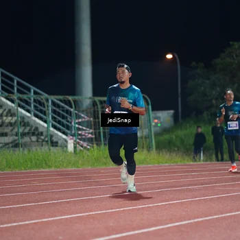 Runner Photo 4491073