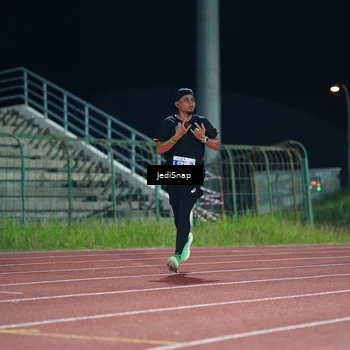 Runner Photo 4491146