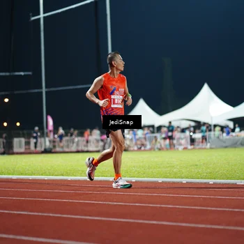 Runner Photo 4491755