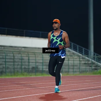 Runner Photo 4492079