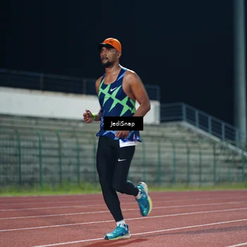 Runner Photo 4492095