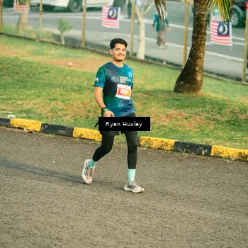 Runner Photo 4492672