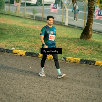 Runner Photo 4492675