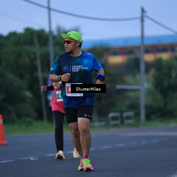 Runner Photo 4493004