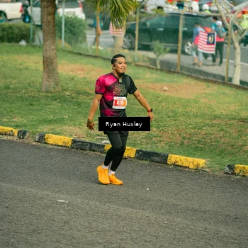 Runner Photo 4493024