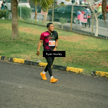 Runner Photo 4493050