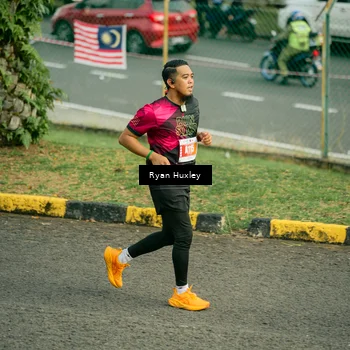 Runner Photo 4493053