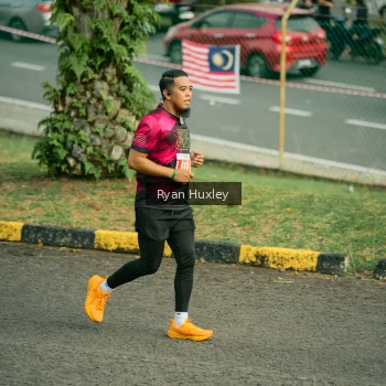 Runner Photo 4493056