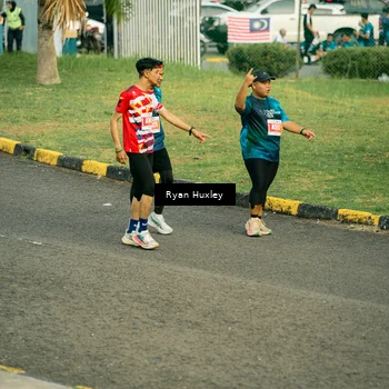 Runner Photo 4493108