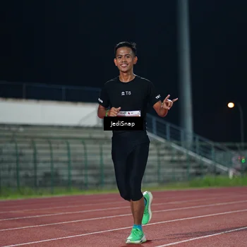 Runner Photo 4493292