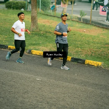 Runner Photo 4493328