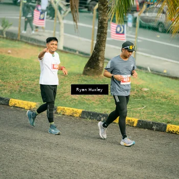 Runner Photo 4493346