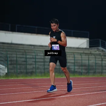 Runner Photo 4493360