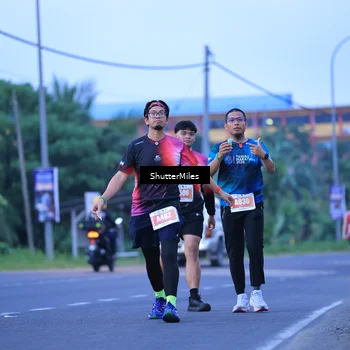 Runner Photo 4493378