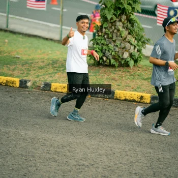 Runner Photo 4493385