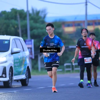 Runner Photo 4493403