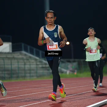 Runner Photo 4493411