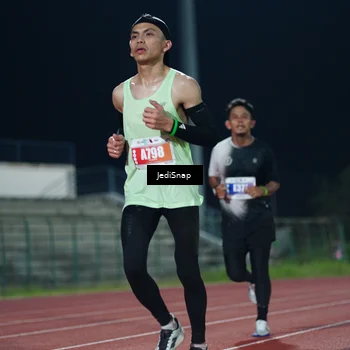 Runner Photo 4493438