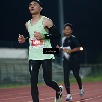 Runner Photo 4493445