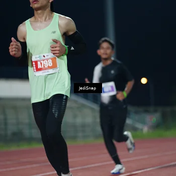 Runner Photo 4493449