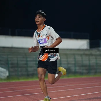 Runner Photo 4493480