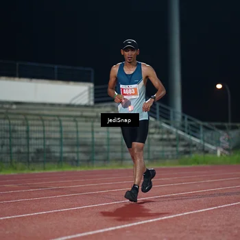 Runner Photo 4493500