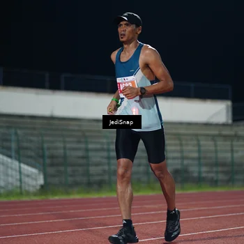 Runner Photo 4493520