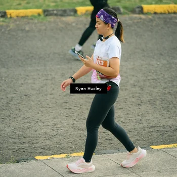 Runner Photo 4493536