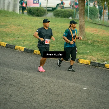 Runner Photo 4493633