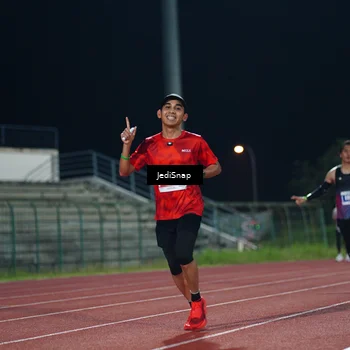 Runner Photo 4493711