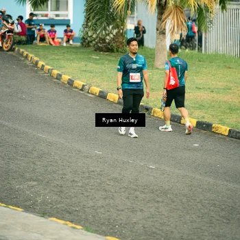 Runner Photo 4493737