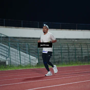 Runner Photo 4493768