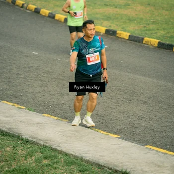 Runner Photo 4493775